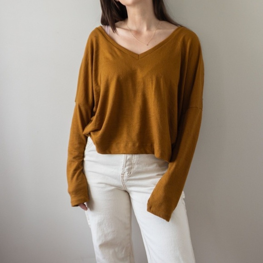 Slouchy Anthropologie Long Sleeve V-Neck Top